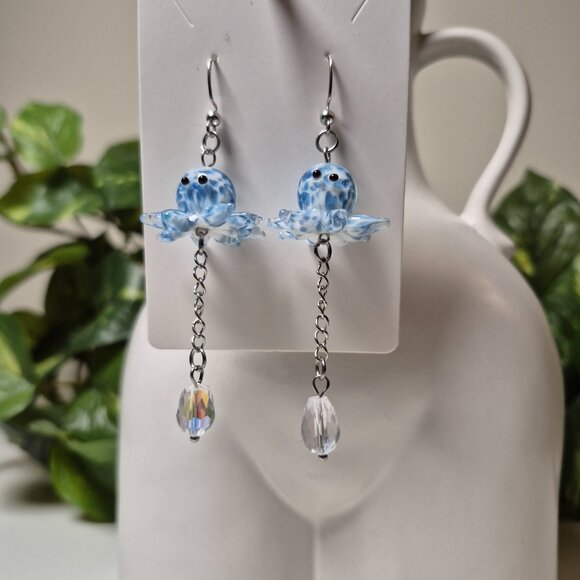 Adorable Glass Octopus Earrings | Handmade - Picture 5 of 6